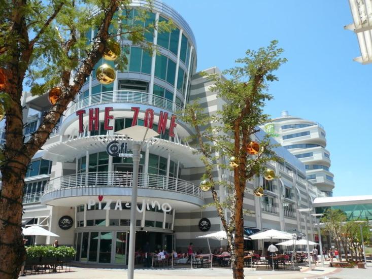 Rosebank Accommodation โจฮันเนสเบิร์ก ภายนอก รูปภาพ